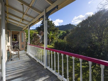 Old World Charm in Beautiful Totara North