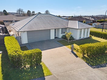 Designed for Living, Positioned for Sun