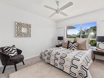 Beachside Bliss at 3/1 Rata Road, Devonport