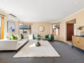 Rare Single-Level Gem with Dual Master Suites