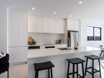 Flexible Five-Bedroom Family Home!