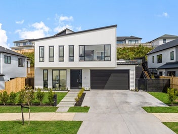 Near-New Luxury Meets Poolside Living