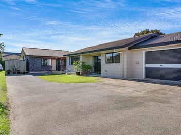 Fresh, tidy & move-in ready