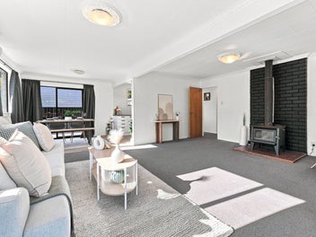 Fairway Views & Family Living