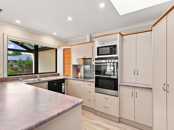 Easy Living in a Handy Location