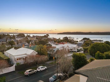 Deceased Estate - newly renovated, sun & sea views