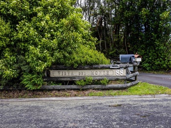 HIDDEN INGLEWOOD RETREAT