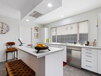 Location, private, sunny and spacious