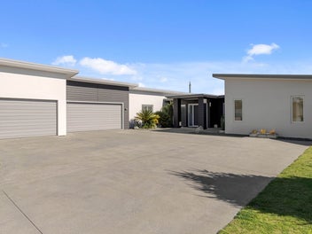 Image 1 of 20