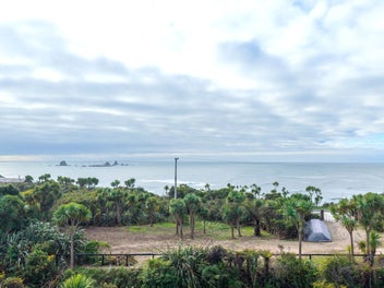 Coastal Living at Cape Foulwind - 1,579m²