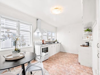 LOCATION, OPPORTUNITY & LIFESTYLE