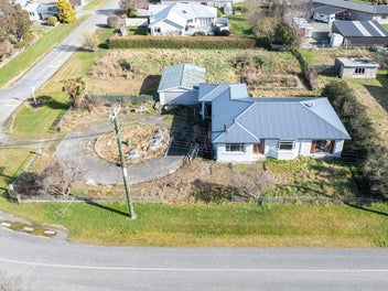 Sunny Riversdale - Opportunity Awaits