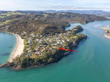 A Rare Coastal Position
