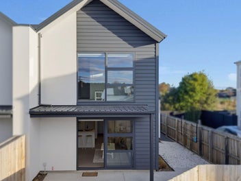 Okay, let’s talk townhouse.
