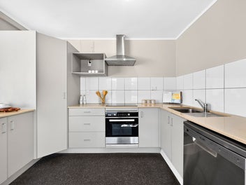 Previously rented for $1280 PW!!!