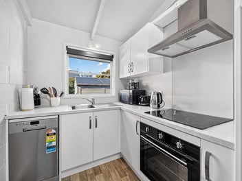 Easy Care Living Close to Town - BEO $299,000