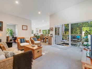 Private and Easy Care in Prime Warkworth Location