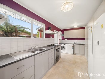 Your First Home Await - Sun Space Valley Views