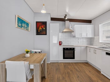 One Bedroom. Simply Sorted.