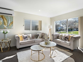 Family-Friendly Living in Addison!