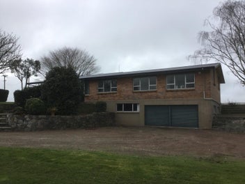 Image 1 of 18