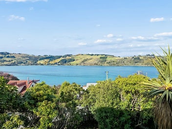 Harbourside Location, Endless Possibilities