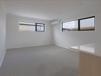 Modern 4 Bed Home | NOW COMPLETED