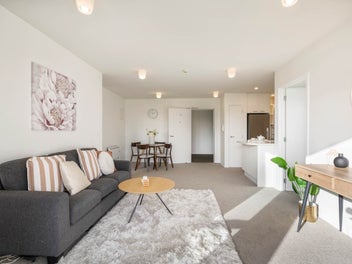 Modern, Secure & Sunlit