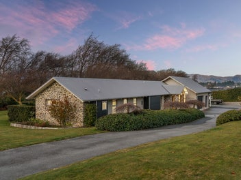 A Wanaka Estate for the Local/International Buyer