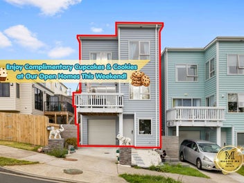 Reserve Views & Modern Living in Flat Bush
