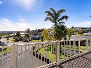 Harbour Vista and Sunshine