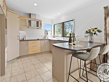 Bright, Spacious Brick & Single-Level Living