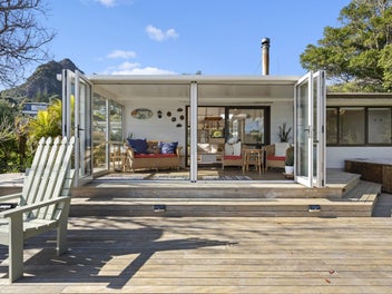 Waterfront living, selling next week