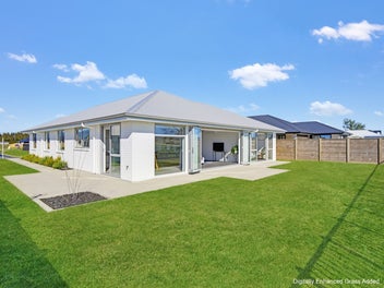 Great buying at only $939,000!