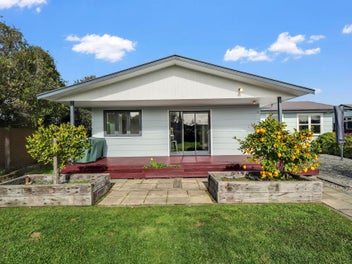 A Hidden Family Gem - Space, Style & Surprises!