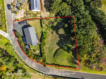 Sweet & Cosy Inside, Big Land, Endless Options!