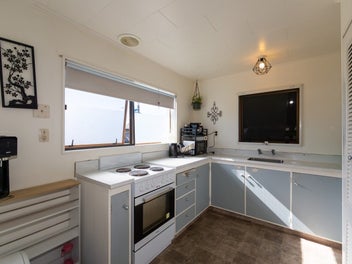 Charming unit in Taradale