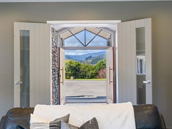 Private Lifestyle | Impressive Garaging