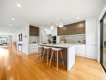 Space, Flexibility & Family Living in Long Bay