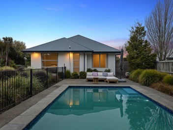 Private home haven in Preston Downs