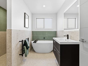 Architectural presence - Brand-new home