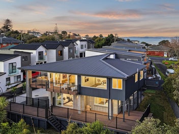 Architectural Luxury with Uninterrupted Views