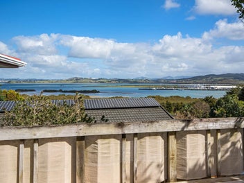 Easy Living with a View