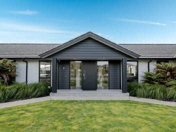 Space, Style & Serious Garaging!