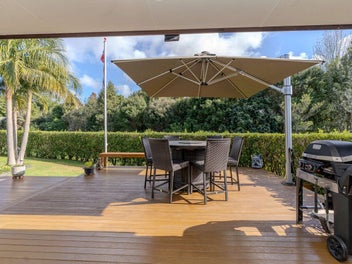 FRESH, EASY LIVING IN ORCHARD ESTATE