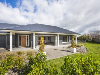 ONE ACRE - ONE IMPRESSIVE HOME - VIEW TODAY!
