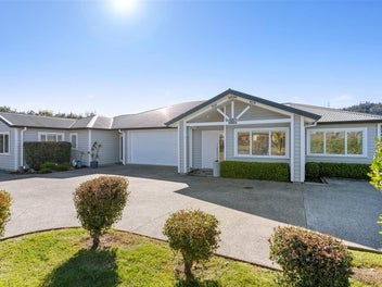 Home and Income without compromise