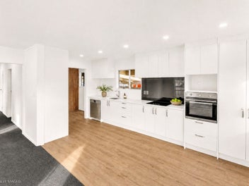 Renovated, modern and ready to enjoy