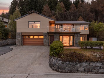 Dual income with stunning views