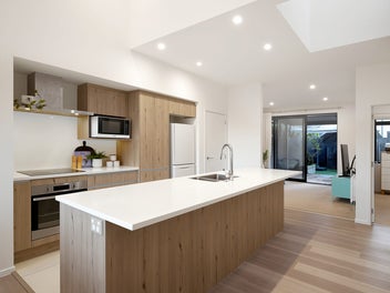 Price Reduced - Master Build Guarantee to 2028